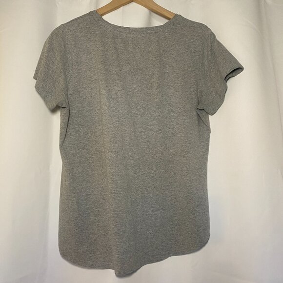 Harry Potter Wizarding World Womens L T-Shirt Hogwarts Gray Red Short Sleeve EUC - Picture 2 of 6